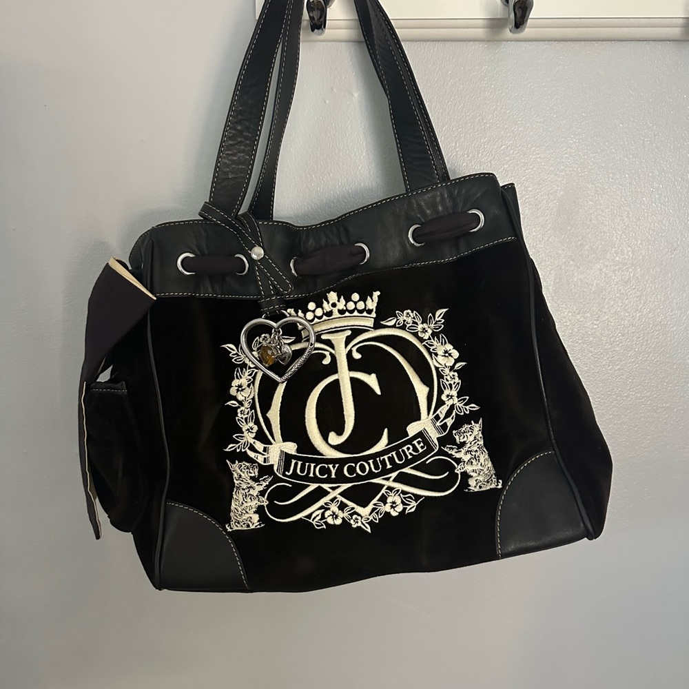 Juicy Couture Y2K Vintage Day Dreamer Black Velour Bag